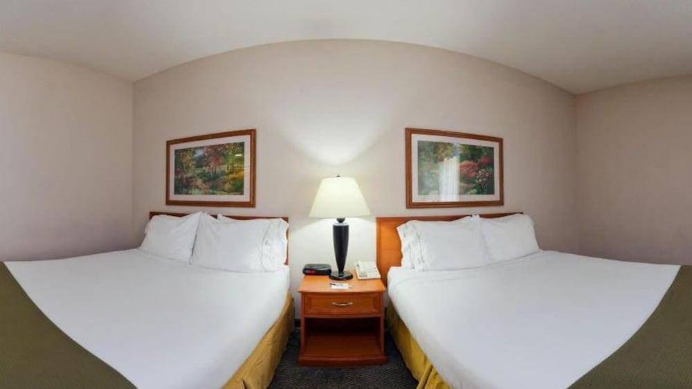 Links Bos Landen Hotel & Spa Of Pella, Trademark By Wyndham Εξωτερικό φωτογραφία