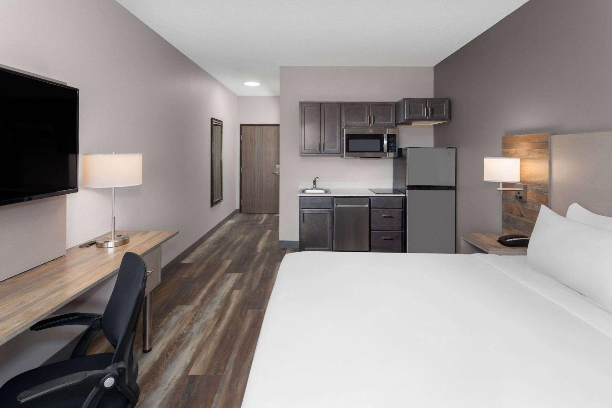 Links Bos Landen Hotel & Spa Of Pella, Trademark By Wyndham Εξωτερικό φωτογραφία