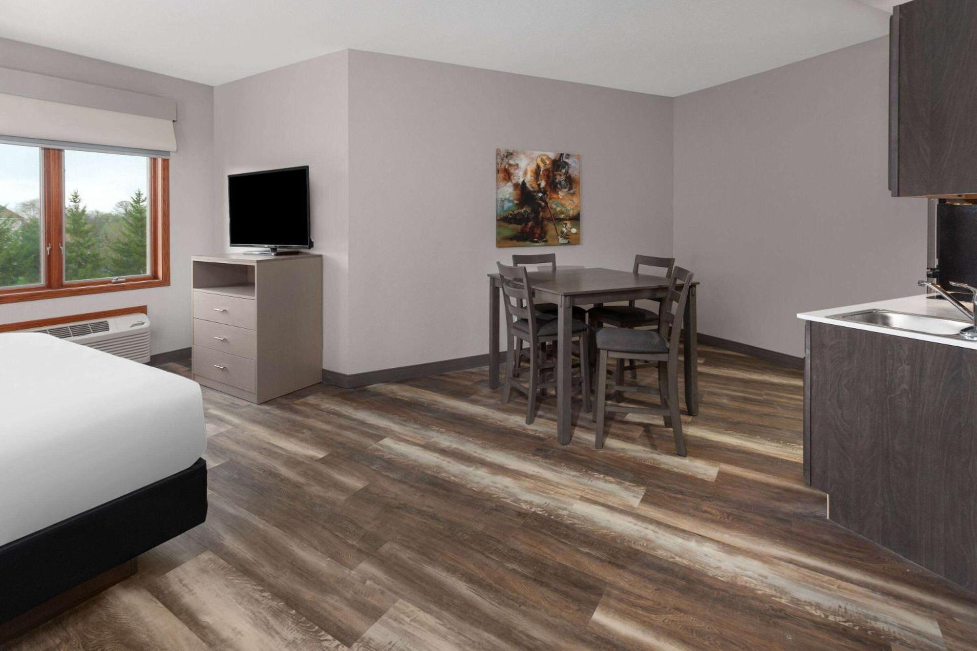 Links Bos Landen Hotel & Spa Of Pella, Trademark By Wyndham Εξωτερικό φωτογραφία