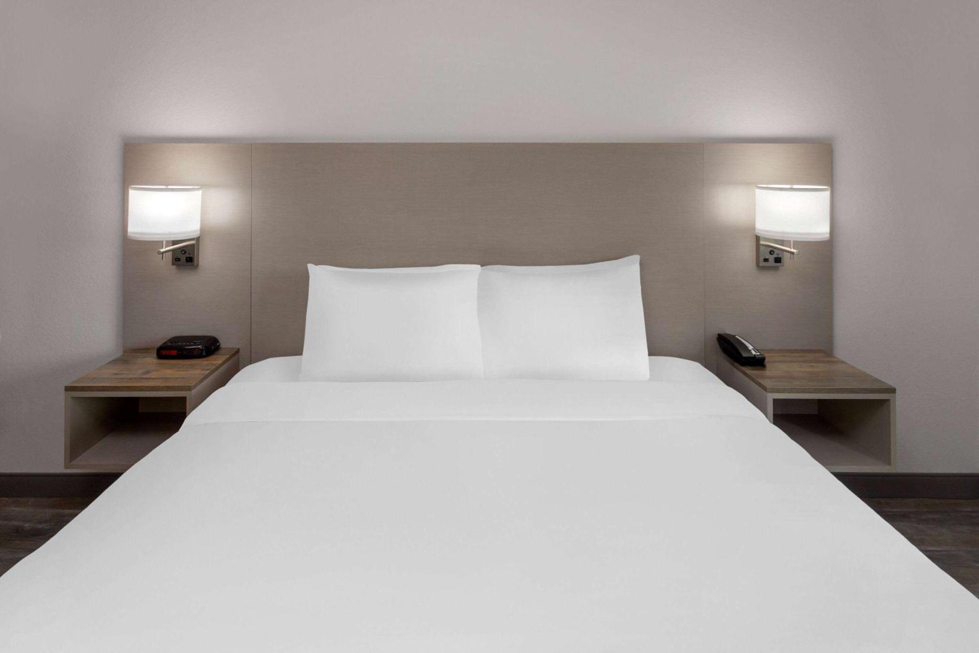 Links Bos Landen Hotel & Spa Of Pella, Trademark By Wyndham Εξωτερικό φωτογραφία