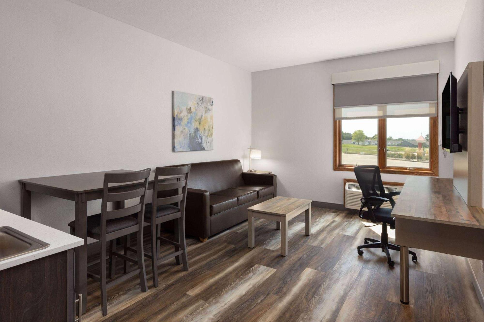 Links Bos Landen Hotel & Spa Of Pella, Trademark By Wyndham Εξωτερικό φωτογραφία
