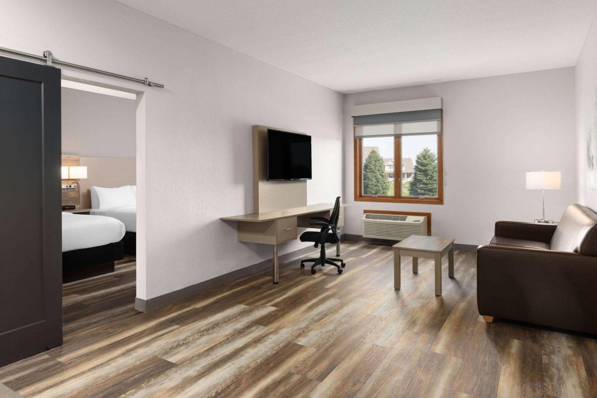 Links Bos Landen Hotel & Spa Of Pella, Trademark By Wyndham Εξωτερικό φωτογραφία